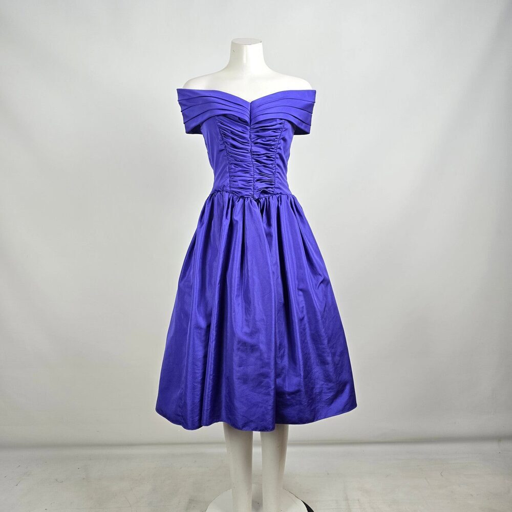 Vintage Petites by Demaro Blue Taffeta Off The Shoulder Party Dress Size S